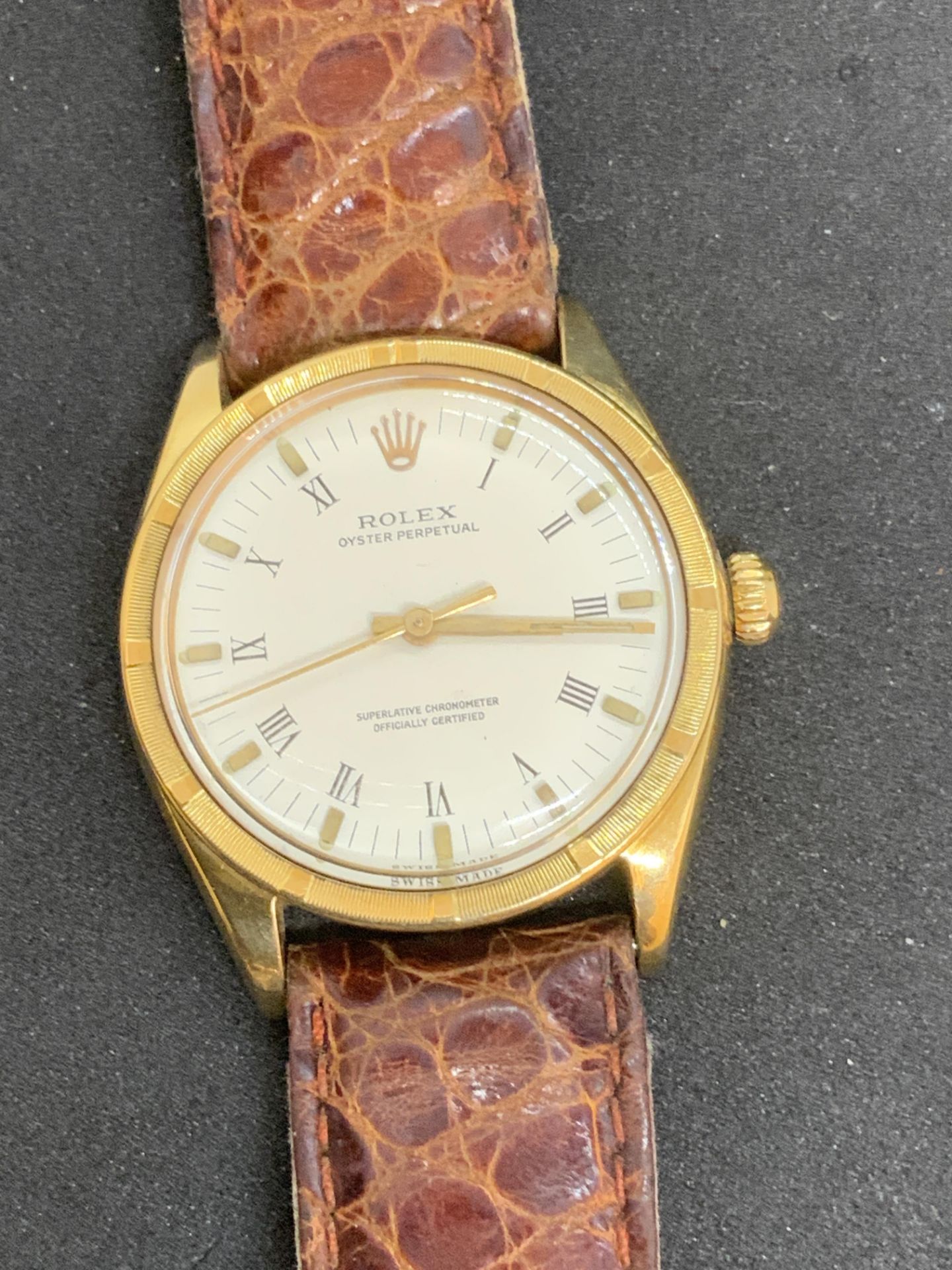 18ct GOLD ROLEX OYSTER PERPETUAL WATCH