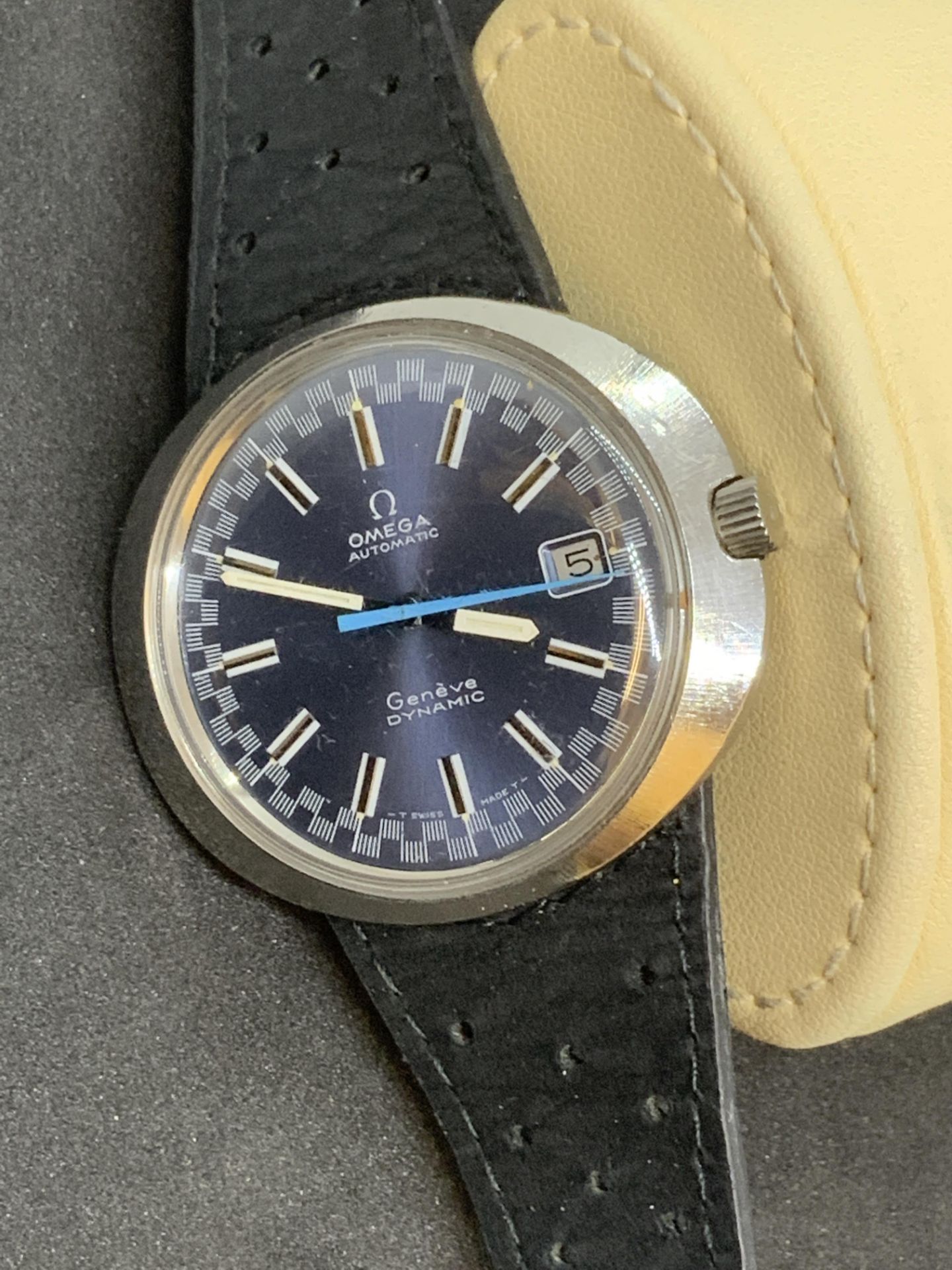 VINTAGE AUTOMATIC OMEGA GENEVE DYNAMIC WATCH