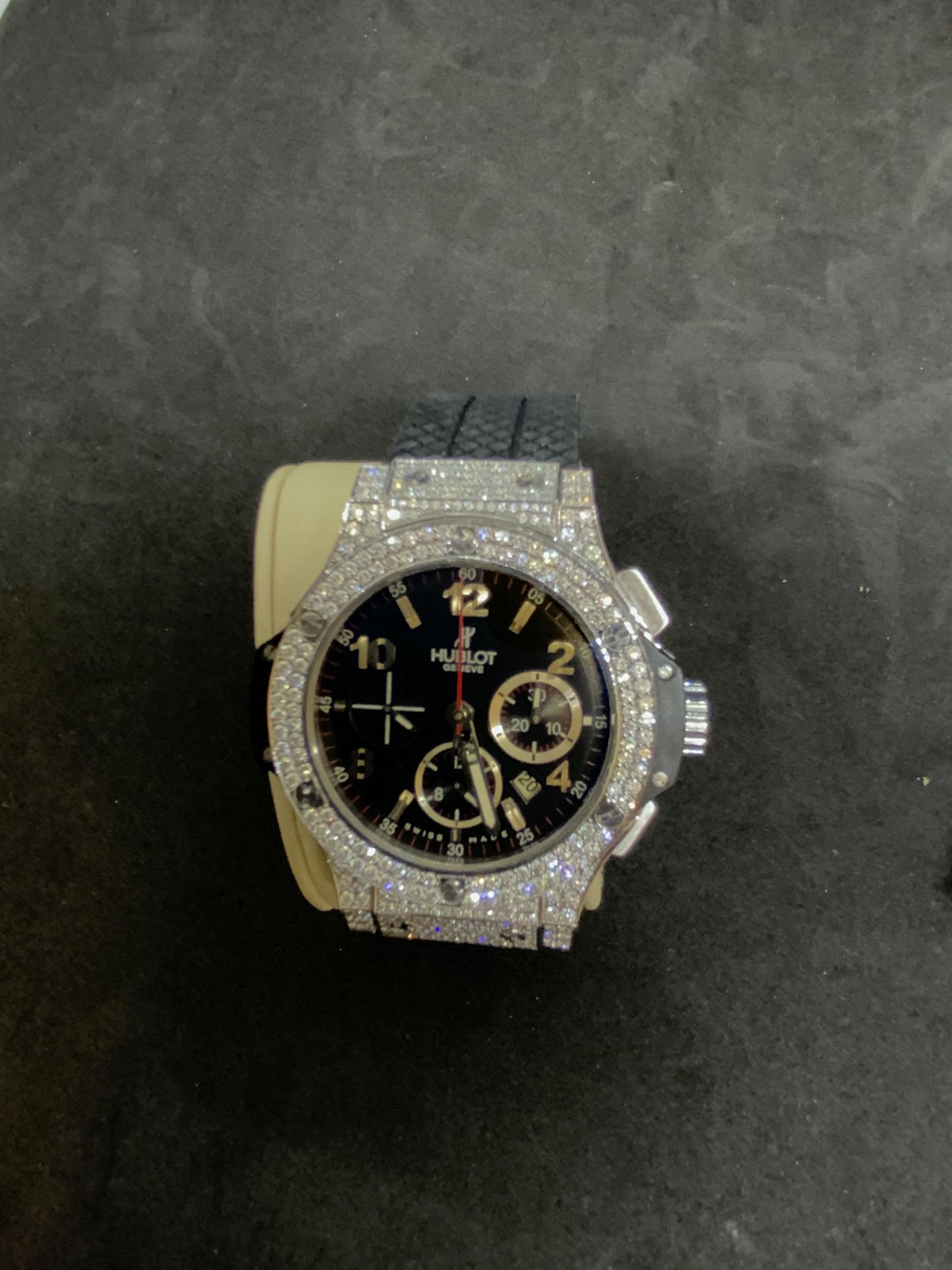 DIAMOND SET WATCH MARKED HUBLOT - Image 6 of 10