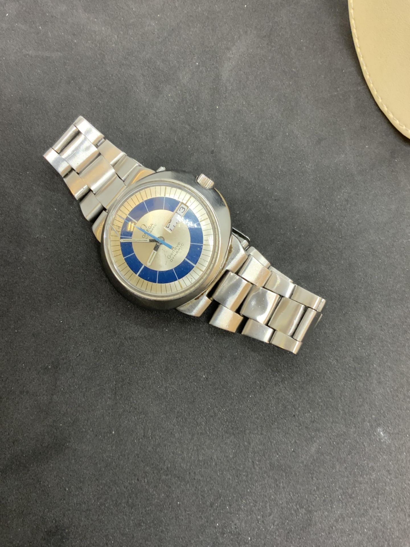 VINTAGE AUTOMATIC OMEGA GENEVE DYNAMIC WATCH - Image 5 of 7