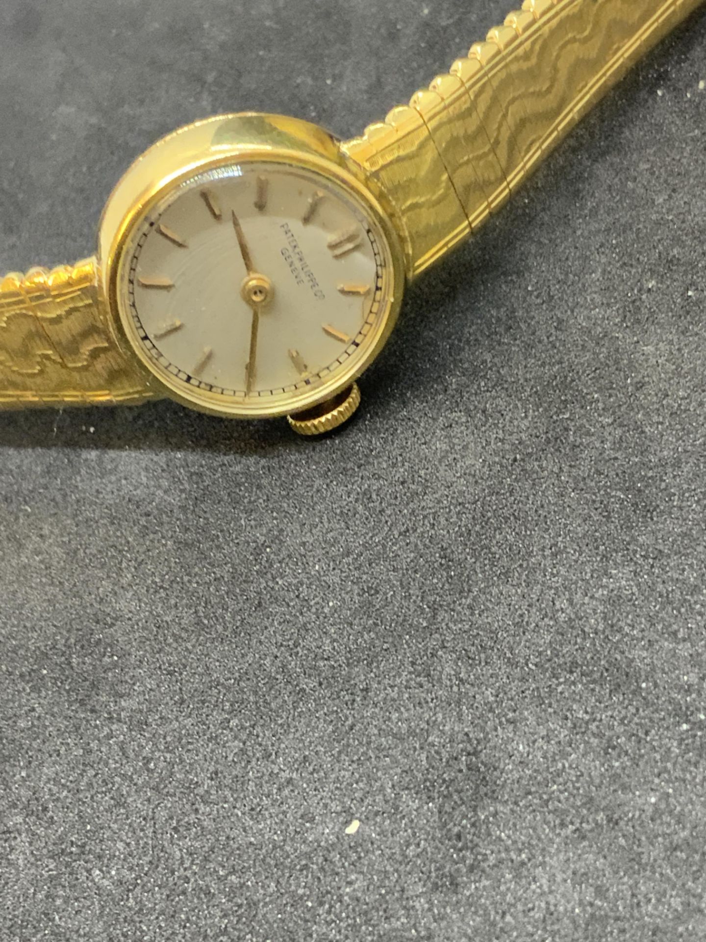 PATEK PHILIPPE 18ct GOLD WATCH - CIRCA 1950'S - Image 5 of 9