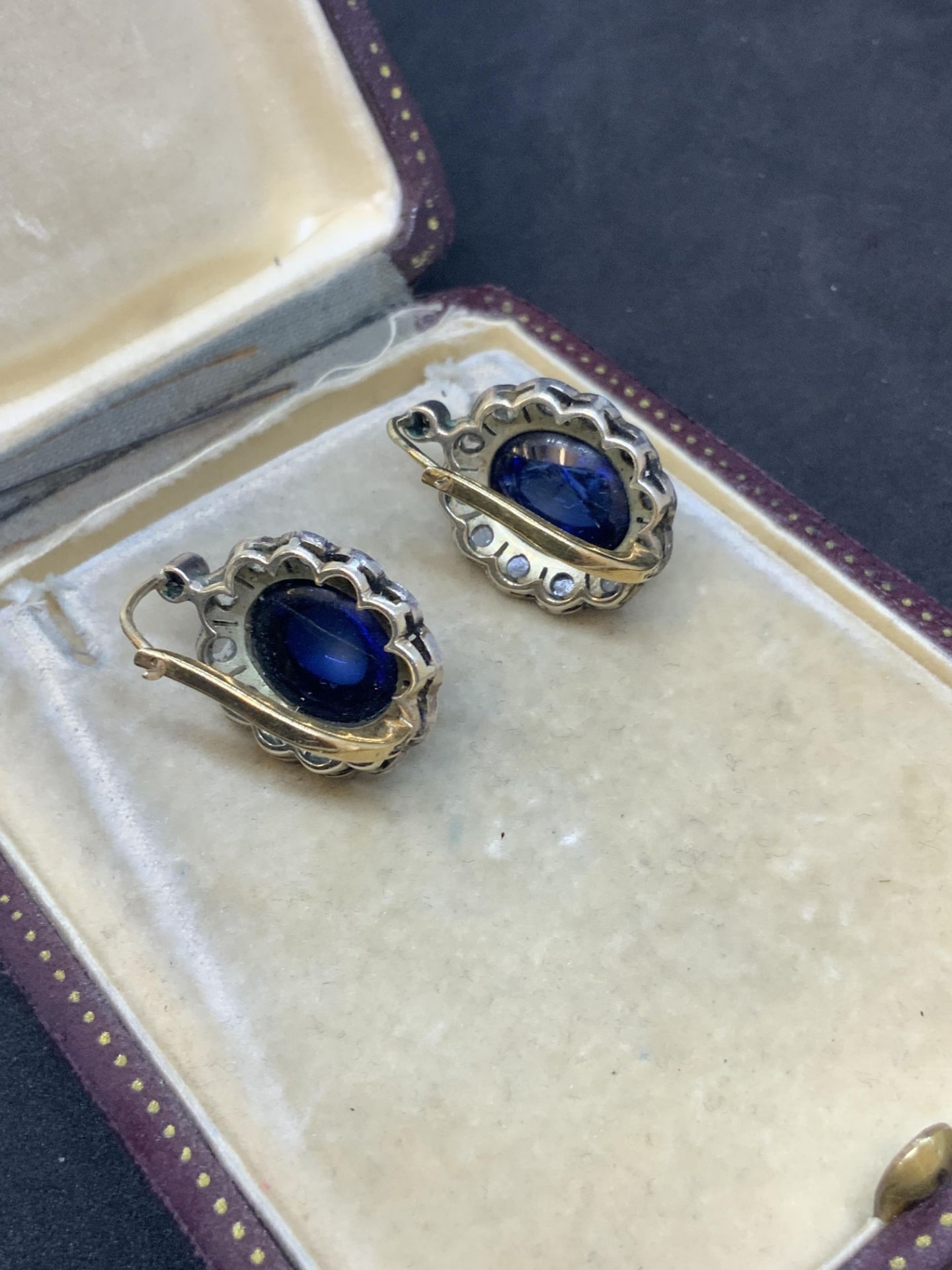 ANTIQUE GOLD & SILVER ROSE CUT DIAMOND & BLUE CABOCHON SET EARRINGS - Image 2 of 8