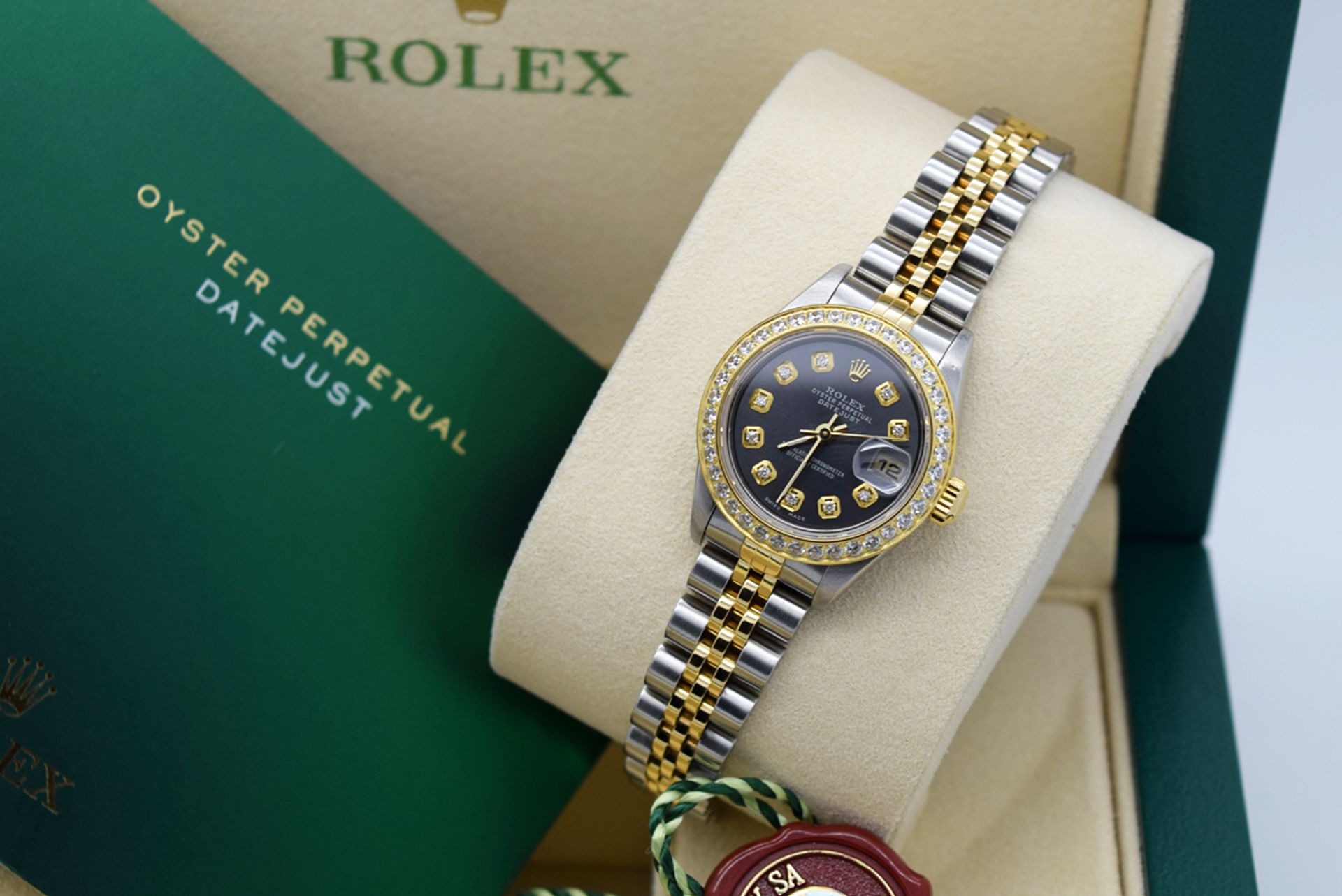 Rolex Lady Datejust - 18k Gold & Stainless Steel with Grey Diamond Dial! Service Receipts etc.! - Image 6 of 12