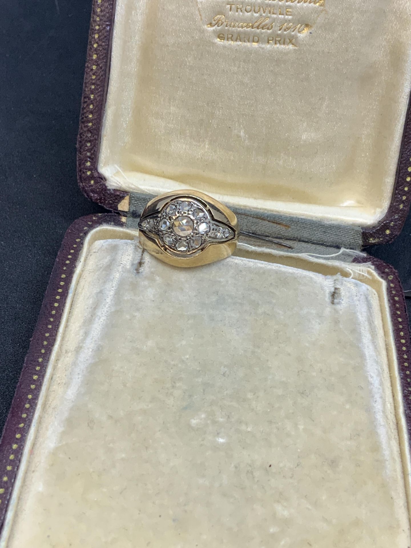 ANTIQUE 18ct GOLD ROSE CUT DIAMOND SET RING - 9.3 GRAMS - Image 3 of 9