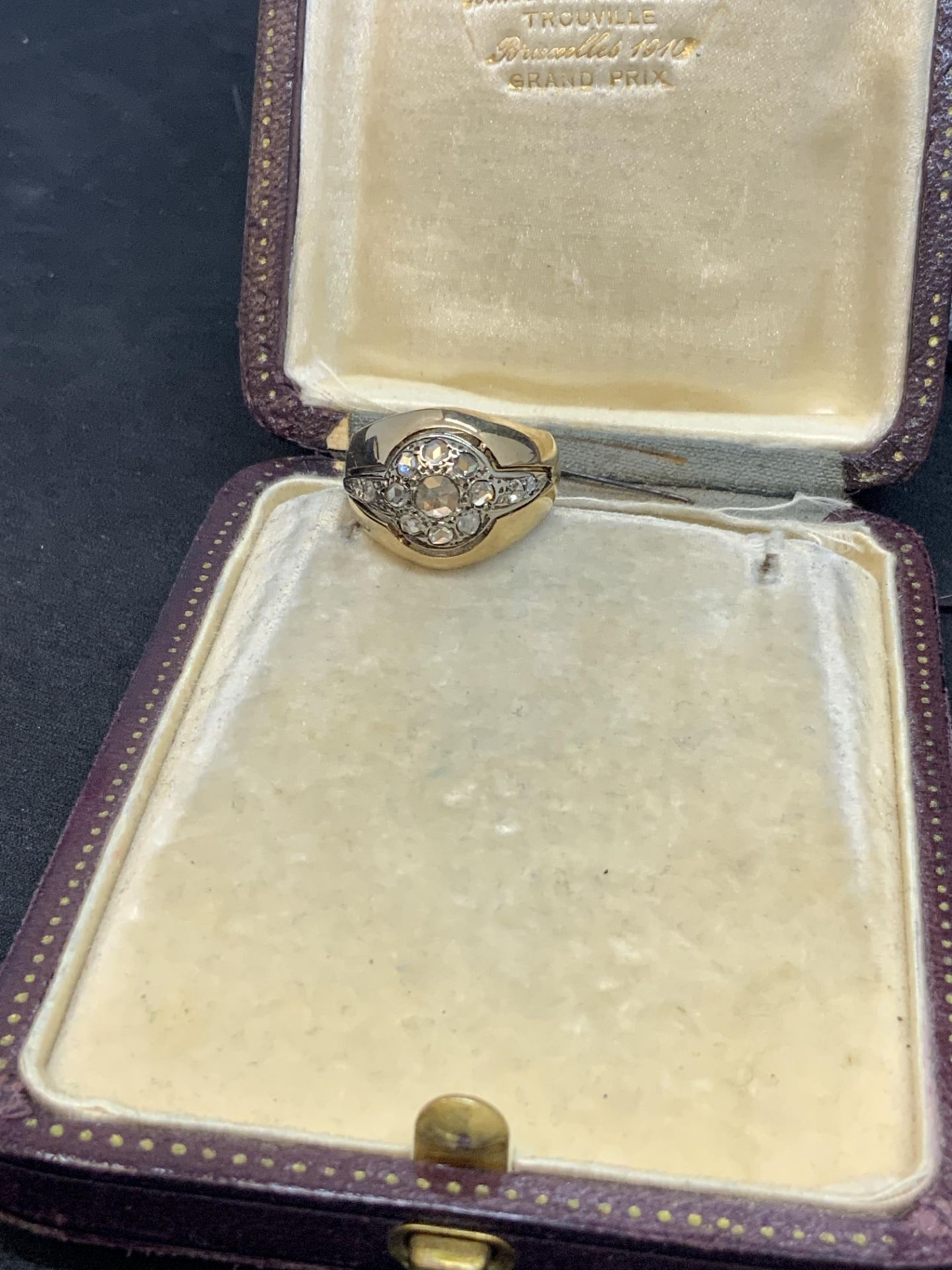 ANTIQUE 18ct GOLD ROSE CUT DIAMOND SET RING - 9.3 GRAMS - Image 8 of 9