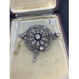 ANTIQUE GOLD & SILVER 4.00ct APPROX DIAMOND SET BROOCH - H/VS-SI