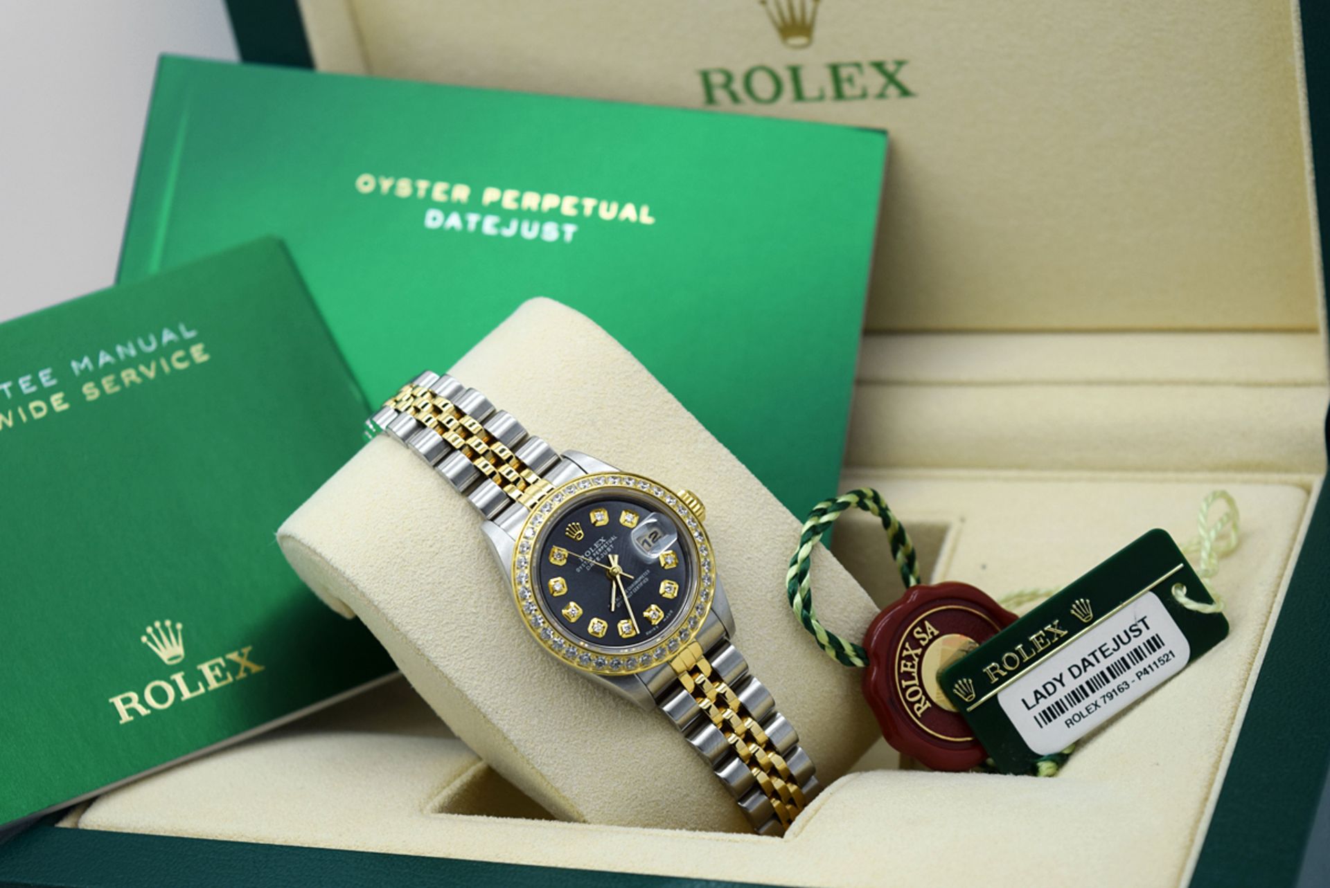 Rolex Lady Datejust - 18k Gold & Stainless Steel with Grey Diamond Dial! Service Receipts etc.! - Image 4 of 12