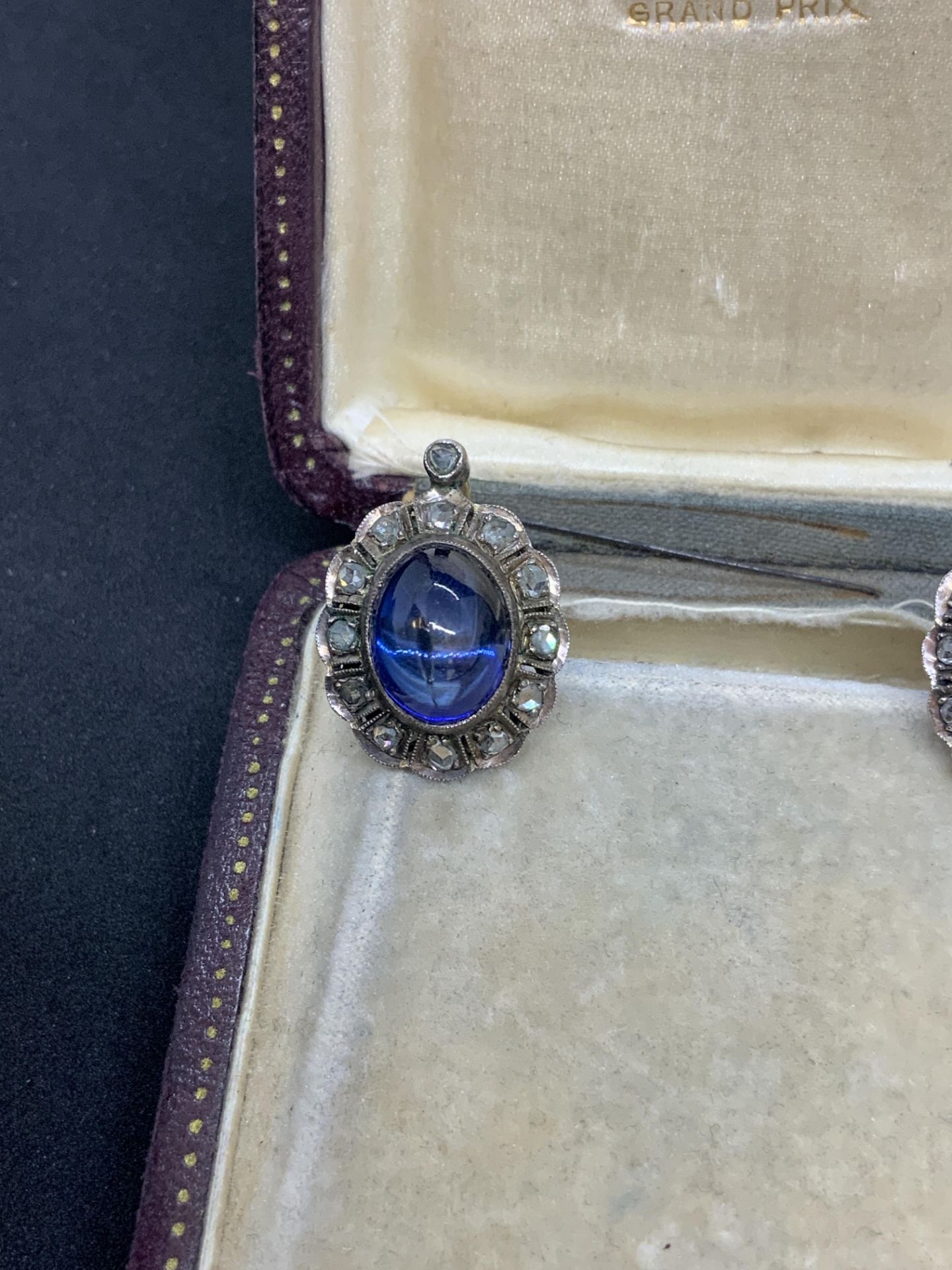 ANTIQUE GOLD & SILVER ROSE CUT DIAMOND & BLUE CABOCHON SET EARRINGS - Image 4 of 8