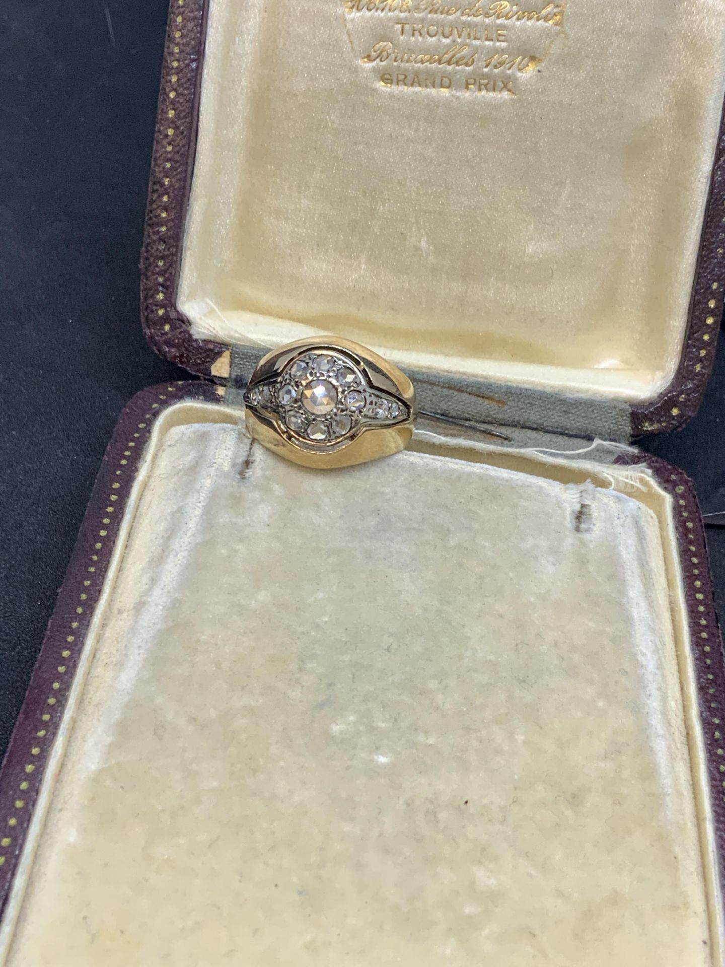 ANTIQUE 18ct GOLD ROSE CUT DIAMOND SET RING - 9.3 GRAMS - Image 4 of 9