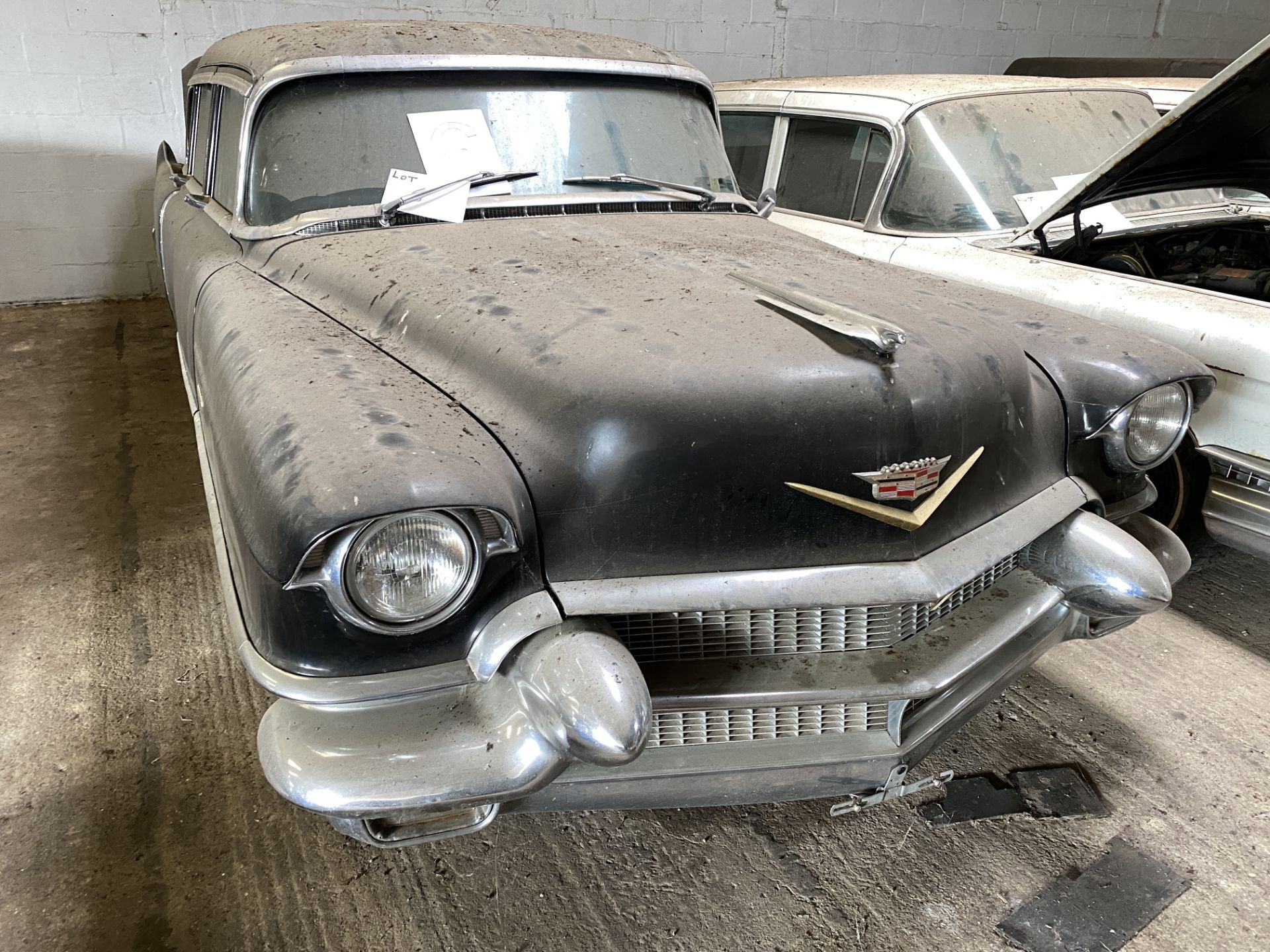 APPROX 1956 CADILLAC FLEETWOOD 75 FACTORY LIMO IN BLACK - BODY NO: 248 - WITH KEYS - Image 2 of 13