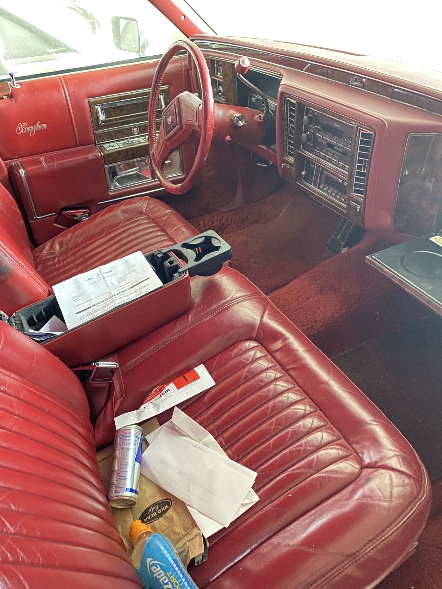 APPROX 1991 CADILLAC BROUGHAM 4 DOOR CONVERTIBLE IN WHITE WITH KEYS - Image 8 of 11