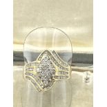 9ct GOLD 0.50ct DIAMOND CLUSTER RING