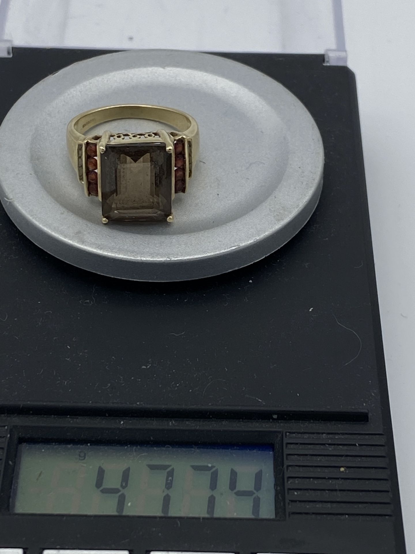 9ct Gold Smokey Quartz Ring - Image 2 of 2