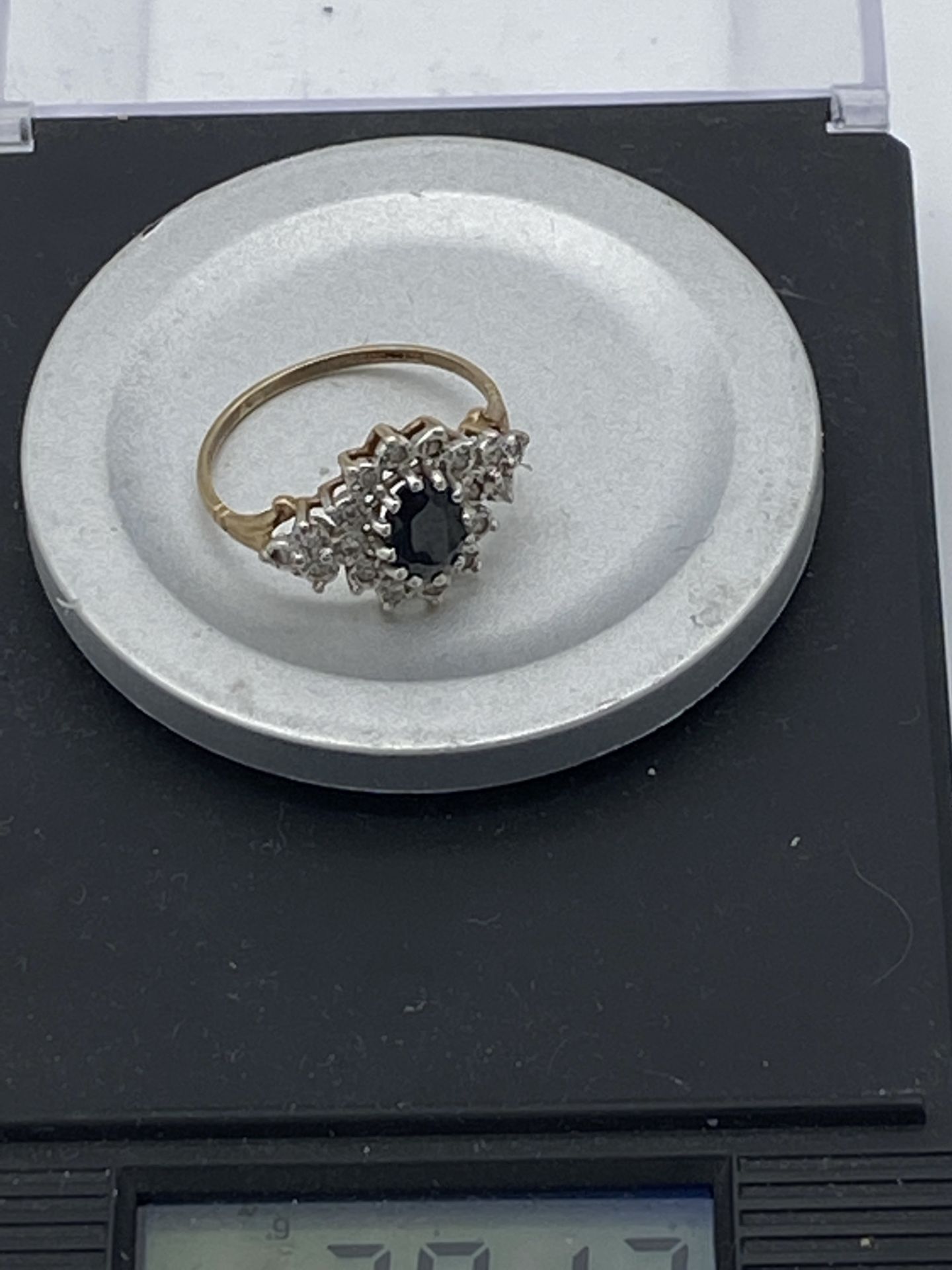 9ct Gold Black Stone & Diamond Ring - Image 2 of 2