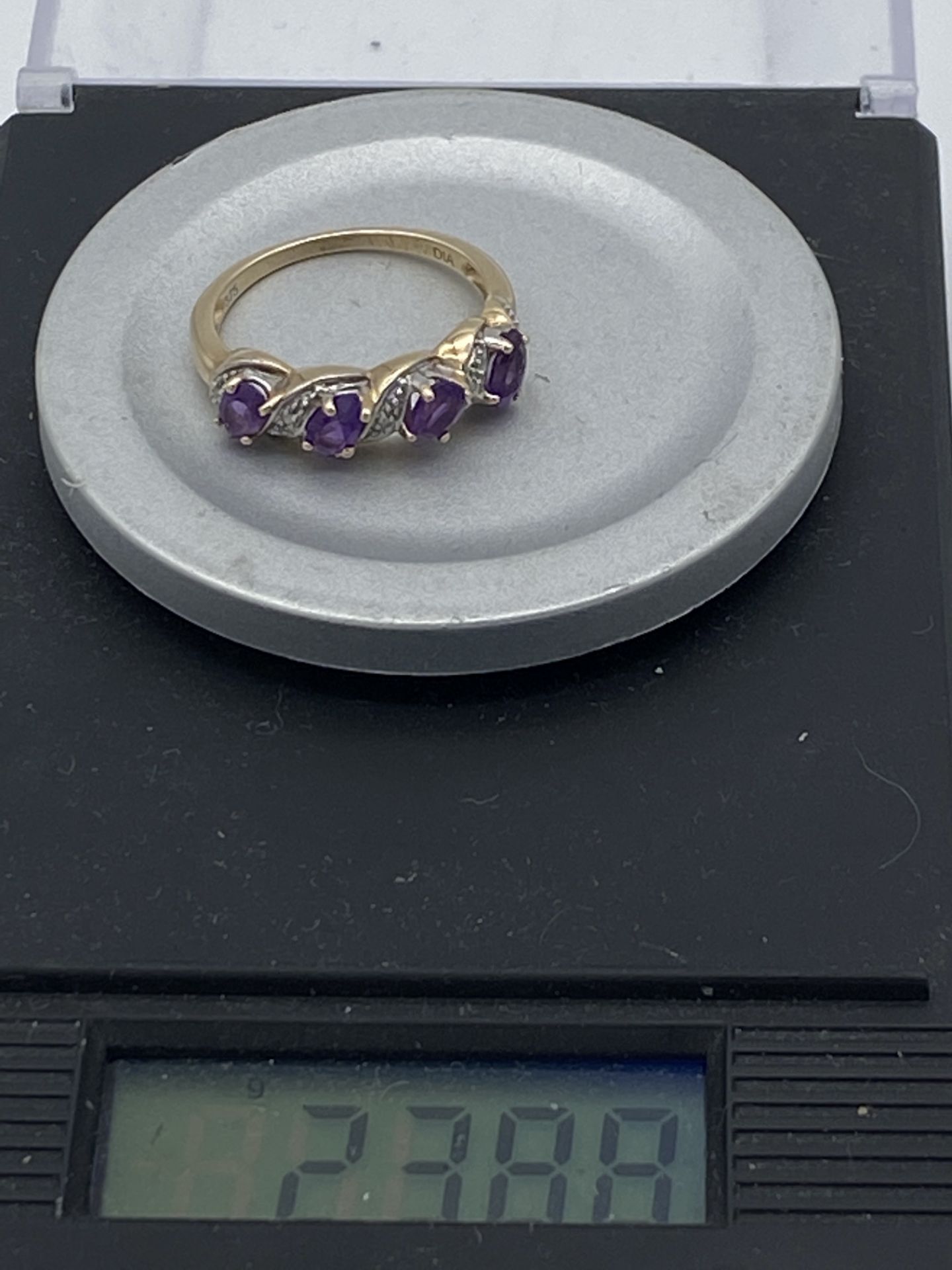 9ct Gold Amethyst & Diamond Ring - Image 2 of 2