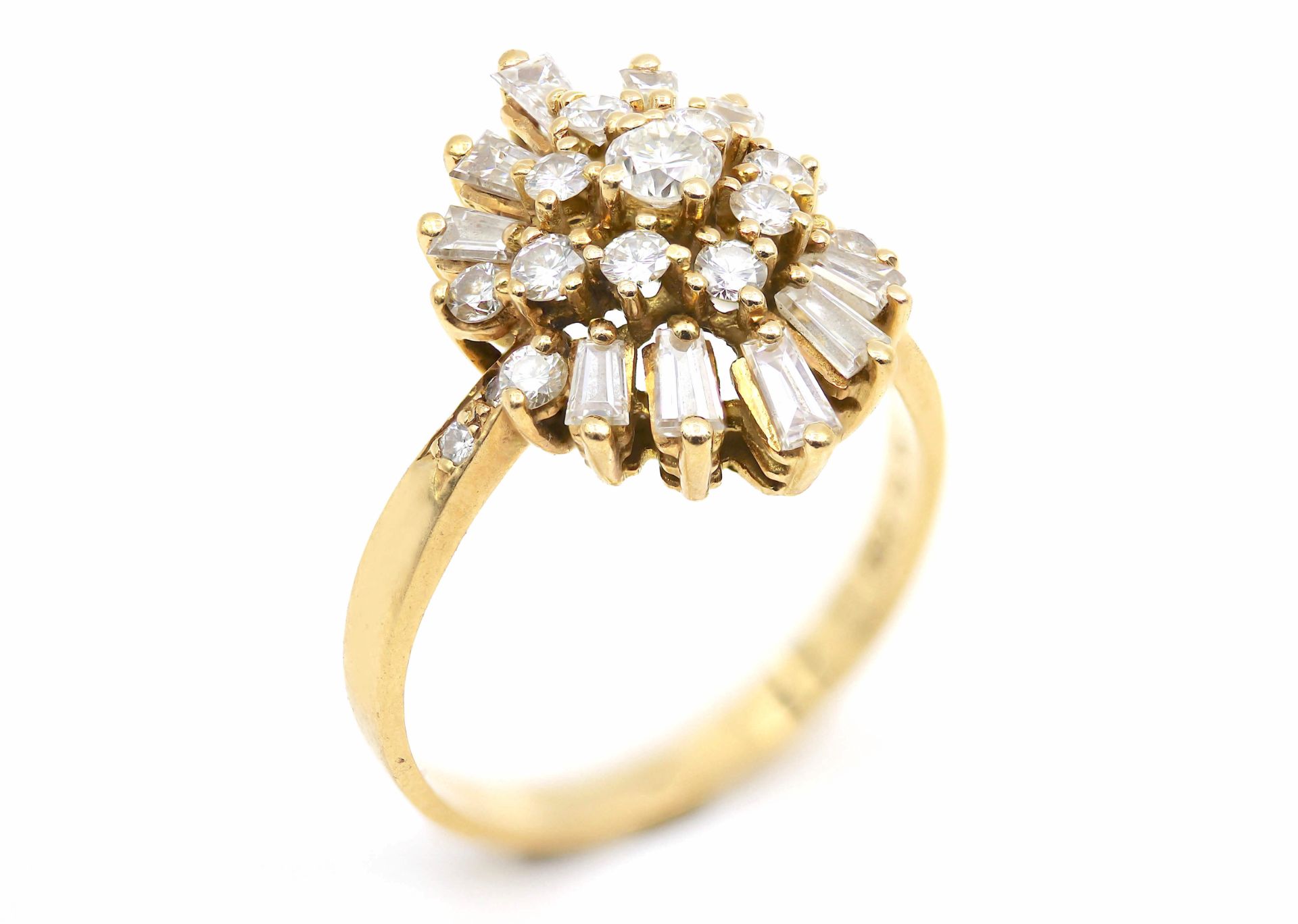 Ring aus 750er Gold mit 27 Diamanten - Bild 3 aus 3