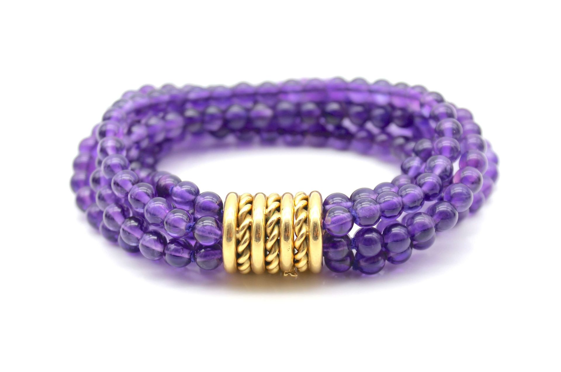 Armband mit 6 Reihen Amethystkugeln und 750er Goldschloß