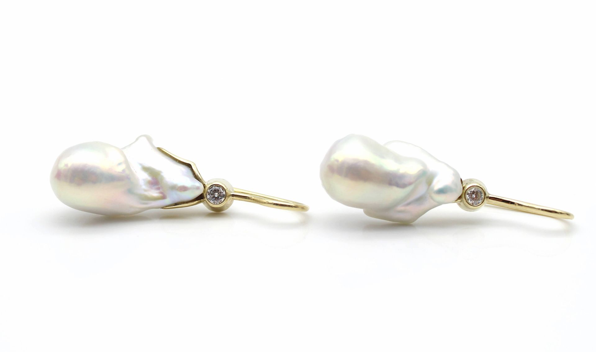 1 Paar Ohrringe aus 585er Gold mit 2 großen, barocken Süßwasserzuchtperlen und 2 Brillanten - Image 4 of 4
