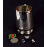 A WW2 Royal Observer Corps glass bottomed 1 pint tankard engraved: Presented to W.H. Carey. By