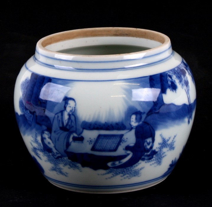 A Chinese blue & white pot decorated with figures in a landscape, 10cms (4ins) high. - Image 3 of 3