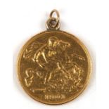 A Victorian 1901 gold half sovereign mounted with a suspension loop