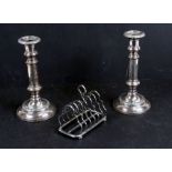 An Edwardian silver plated toast rack by the Goldsmiths & Silversmiths Company of Regent Street;