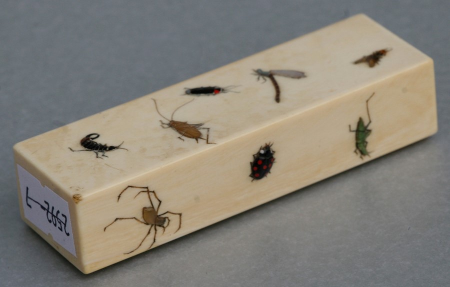 An ivory box of rectangular form with Japanese shibayama decoration with a total of sixteen