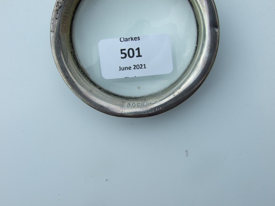 An Asprey silver mounted desk magnifier, 8.5cms (3.75ins) diameter.Condition Reportsome minor - Image 2 of 4