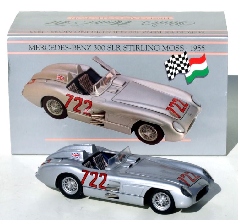 Ford Model Art 1:24 scale First Class Collection Mercedes Benz 300 SLR Stirling Moss - 1955