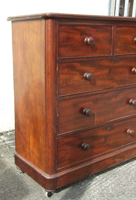 A Victorian mahogany chest of two short and three long drawers, on a plinth base, 120cms wide. - Image 2 of 3