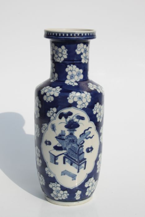 A Chinese blue & white rouleau vase decorated with birds and precious objects within panels, on a - Image 10 of 18