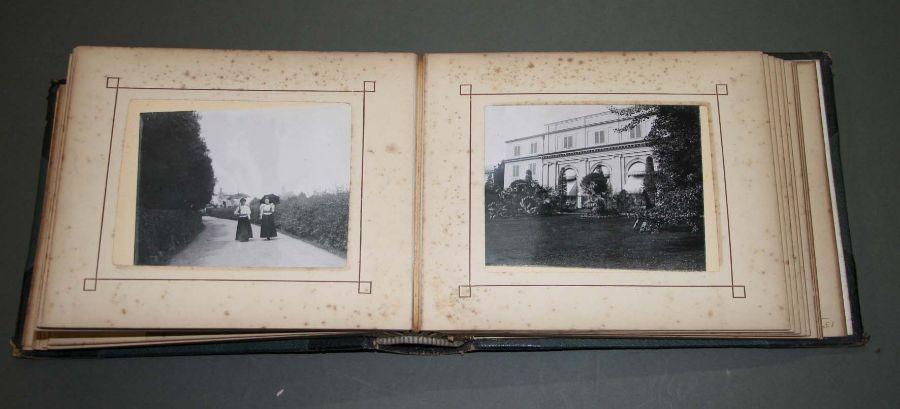 Three early 20th century photo albums (3).Condition Report. - Image 25 of 33