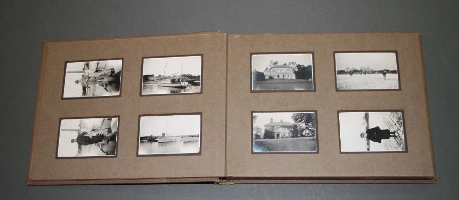 Three early 20th century photo albums (3).Condition Report. - Image 5 of 33