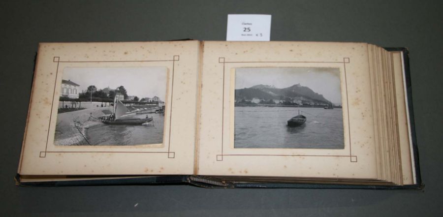 Three early 20th century photo albums (3).Condition Report. - Image 17 of 33