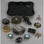 An antique shoe snuff box (lacks cover), 10cms long; together with various trinket and snuff boxes