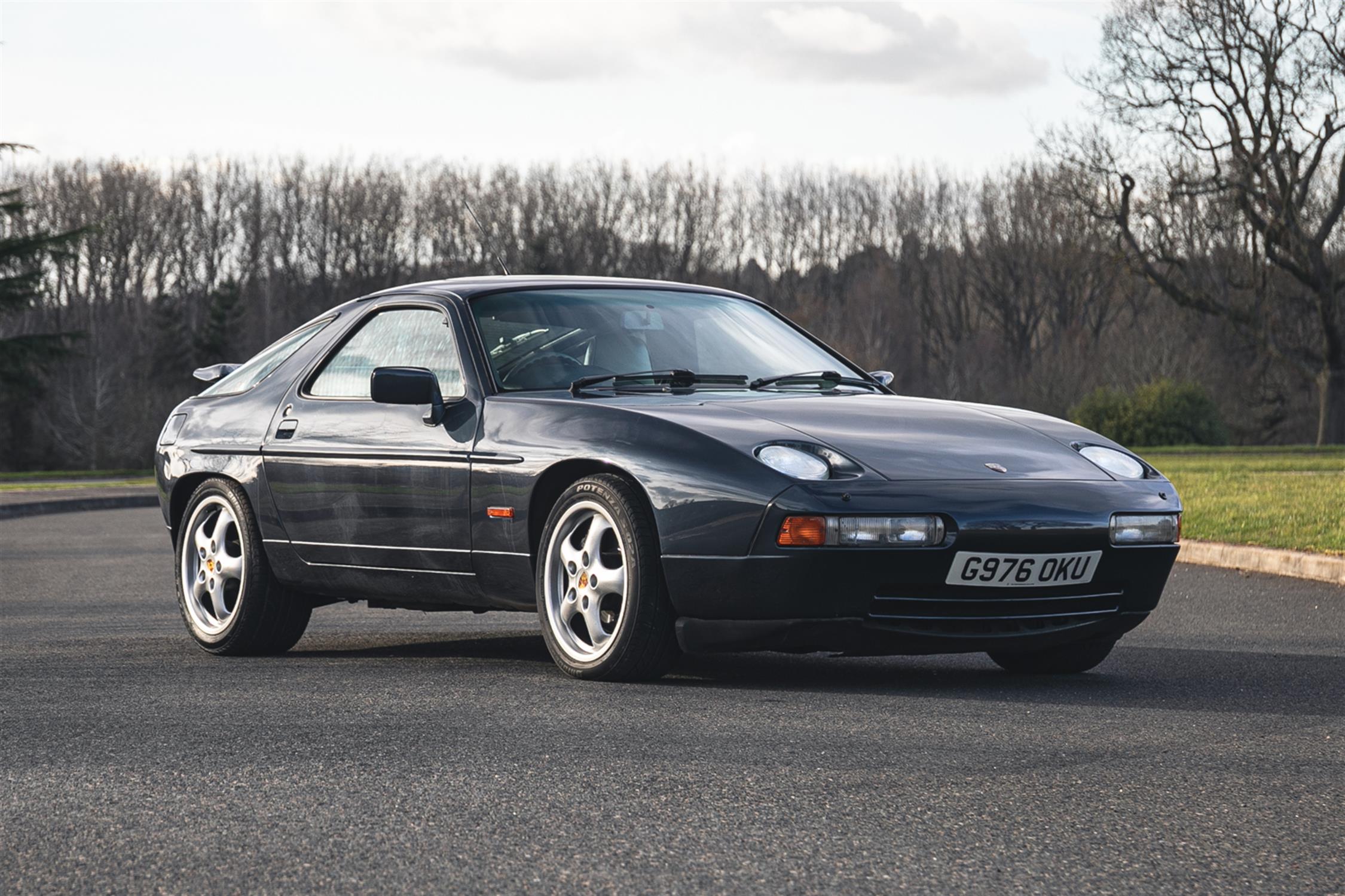 1989 Porsche 928 S4 Auto