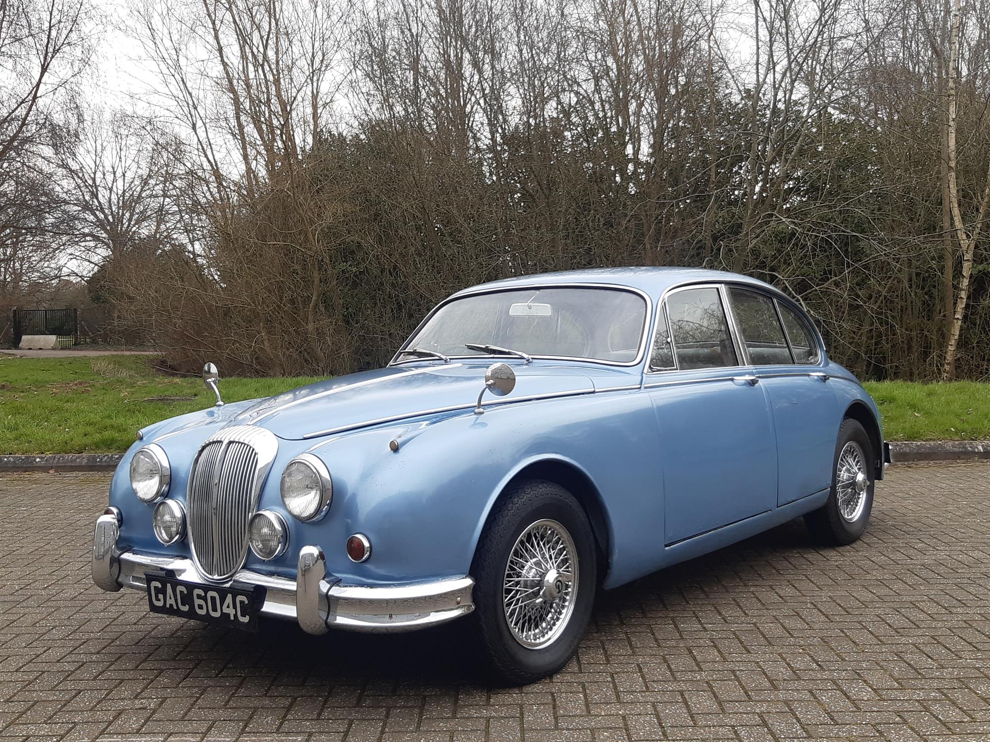 1965 Daimler 250 V8 - Image 18 of 27