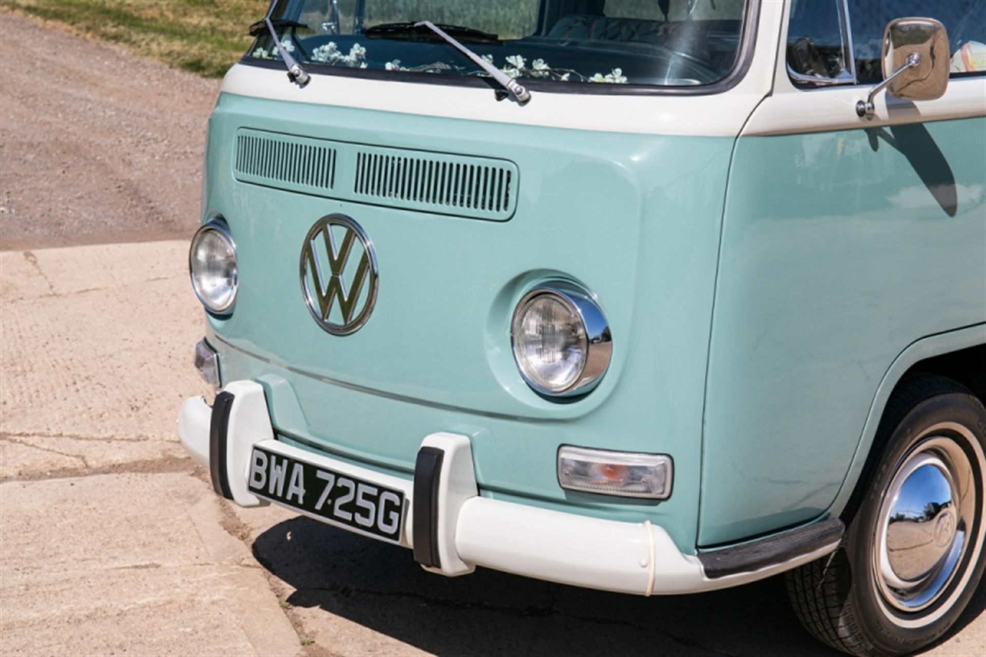 1969 Volkswagen Type 2 Westfalia Bay Window Camper - Image 9 of 10