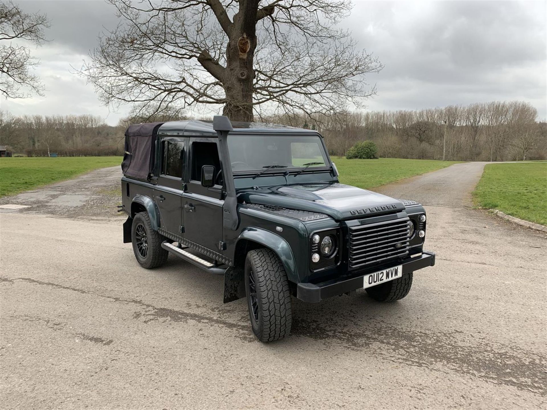 2012 Land Rover Defender 110 TD XS Crew Cab