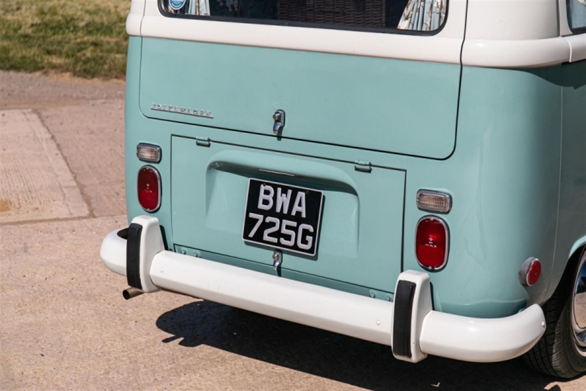 1969 Volkswagen Type 2 Westfalia Bay Window Camper - Image 10 of 10