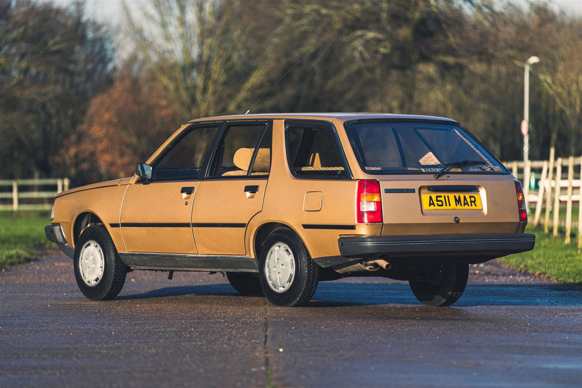 1983 Renault 18 GTL Estate - Image 2 of 32