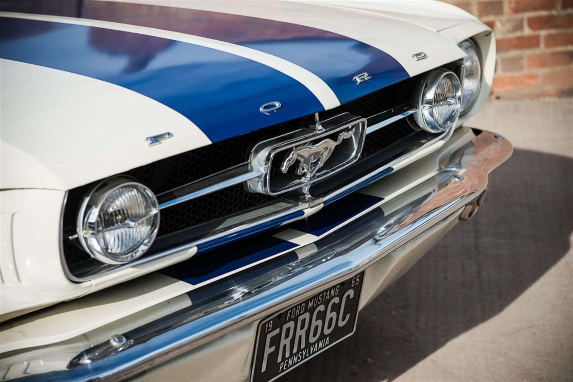 1965 Ford Mustang 289 Fastback - Image 9 of 10