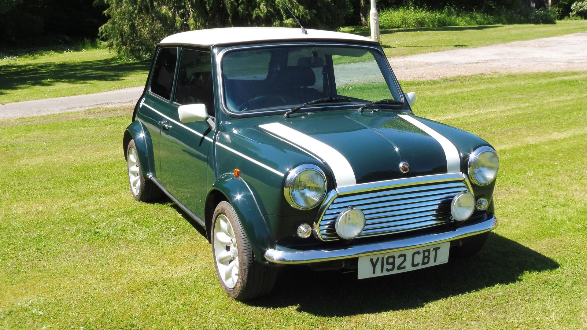 2001 Rover Mini Cooper 40th Anniversary Limited-Edition Automatic