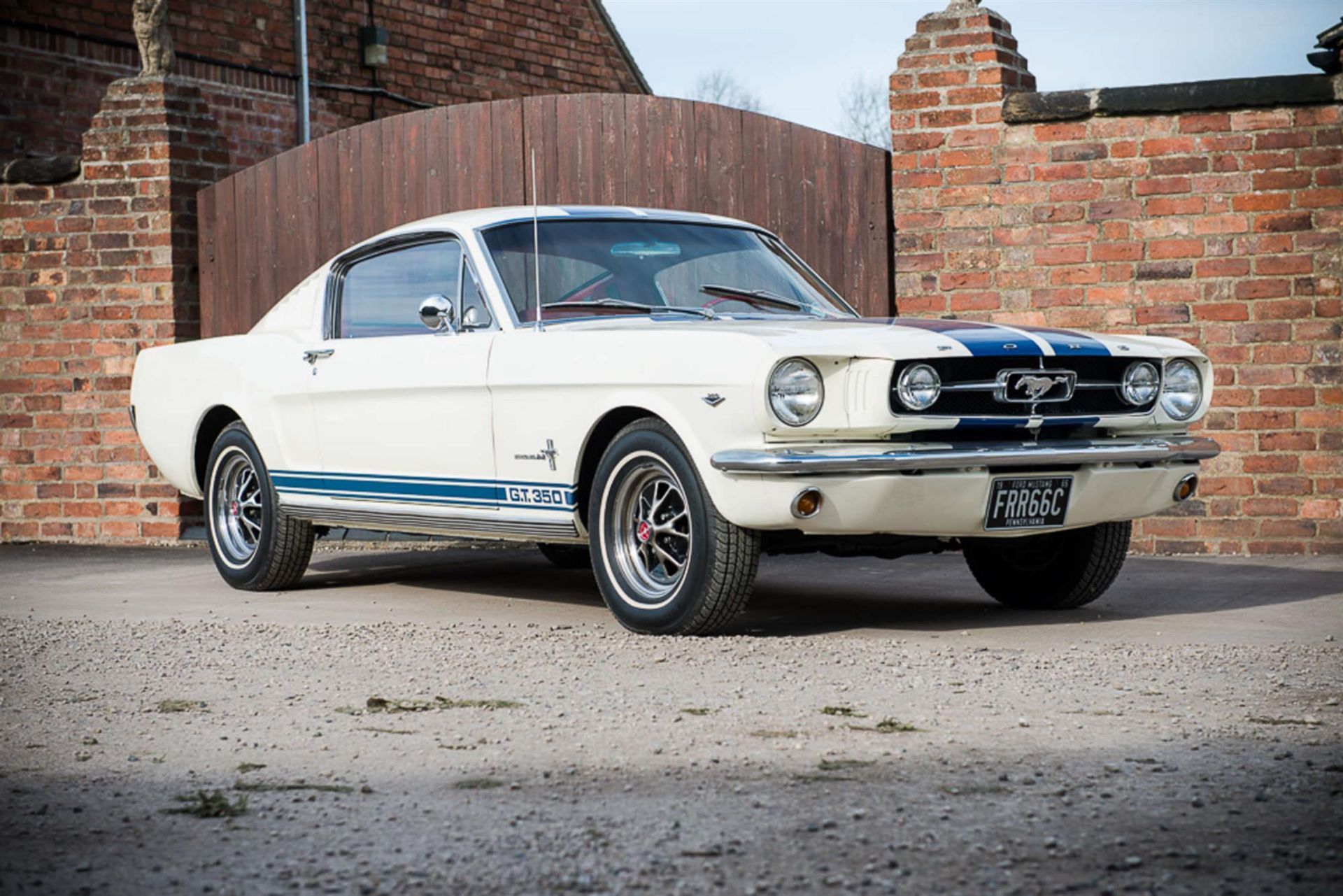 1965 Ford Mustang 289 Fastback