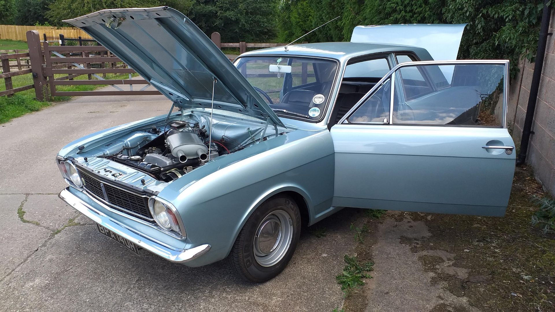 1970 Lotus Cortina MK II - Image 3 of 4