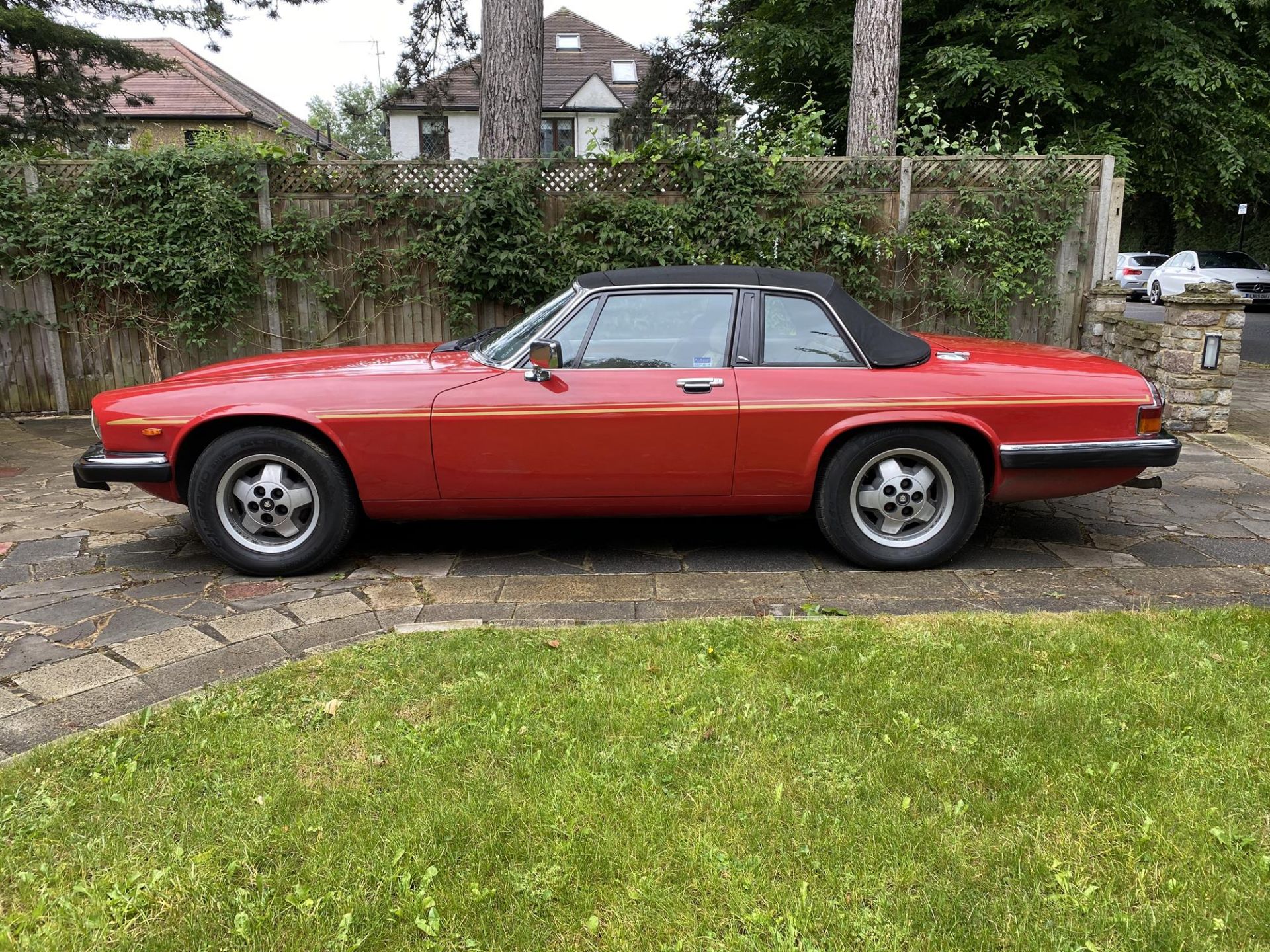 1985 Jaguar XJ-SC 3.6 5-speed - Image 2 of 4