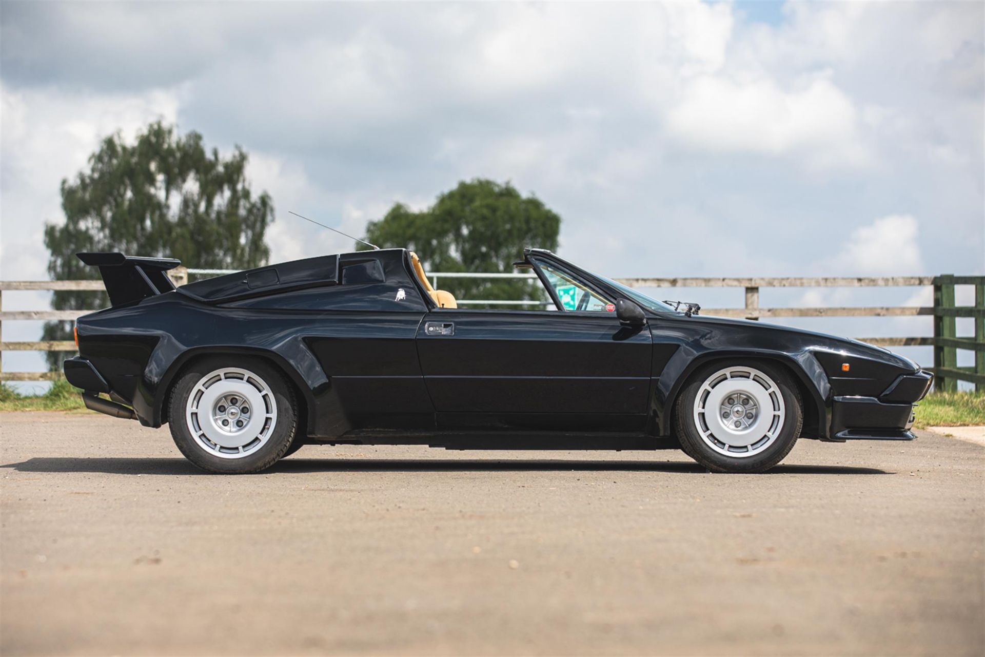 1985 Lamborghini Jalpa P350 3.5 V8 - Image 4 of 4