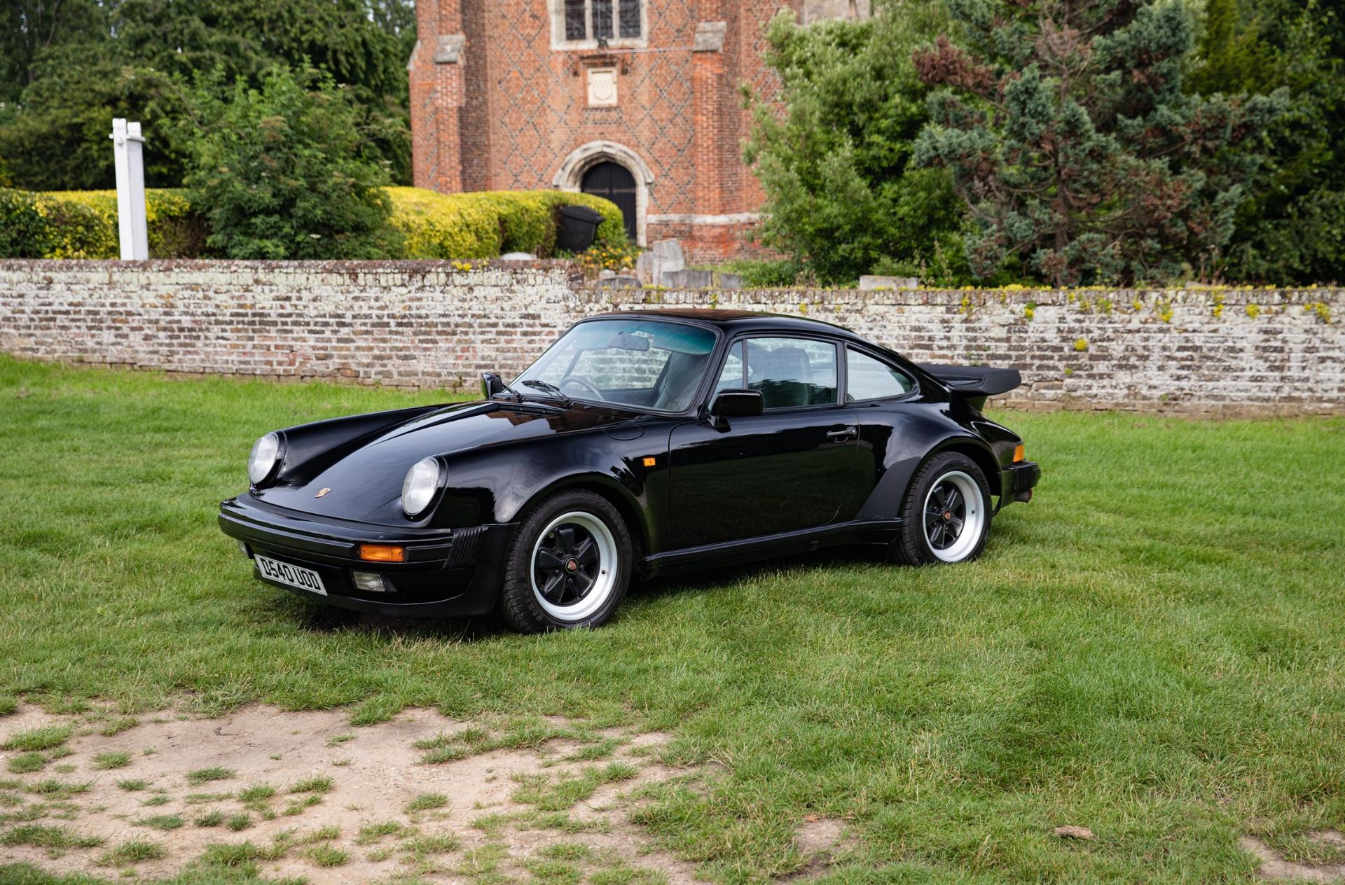 1986 Porsche 911 3.2 SSE Coupe - Image 4 of 6