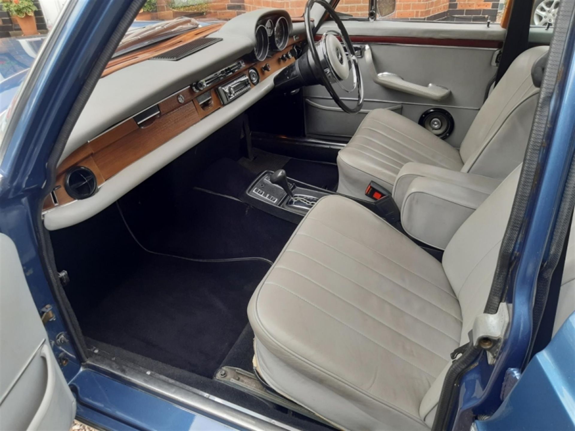 1972 Mercedes-Benz 280SE 3.5 (W108) Saloon - Image 5 of 5