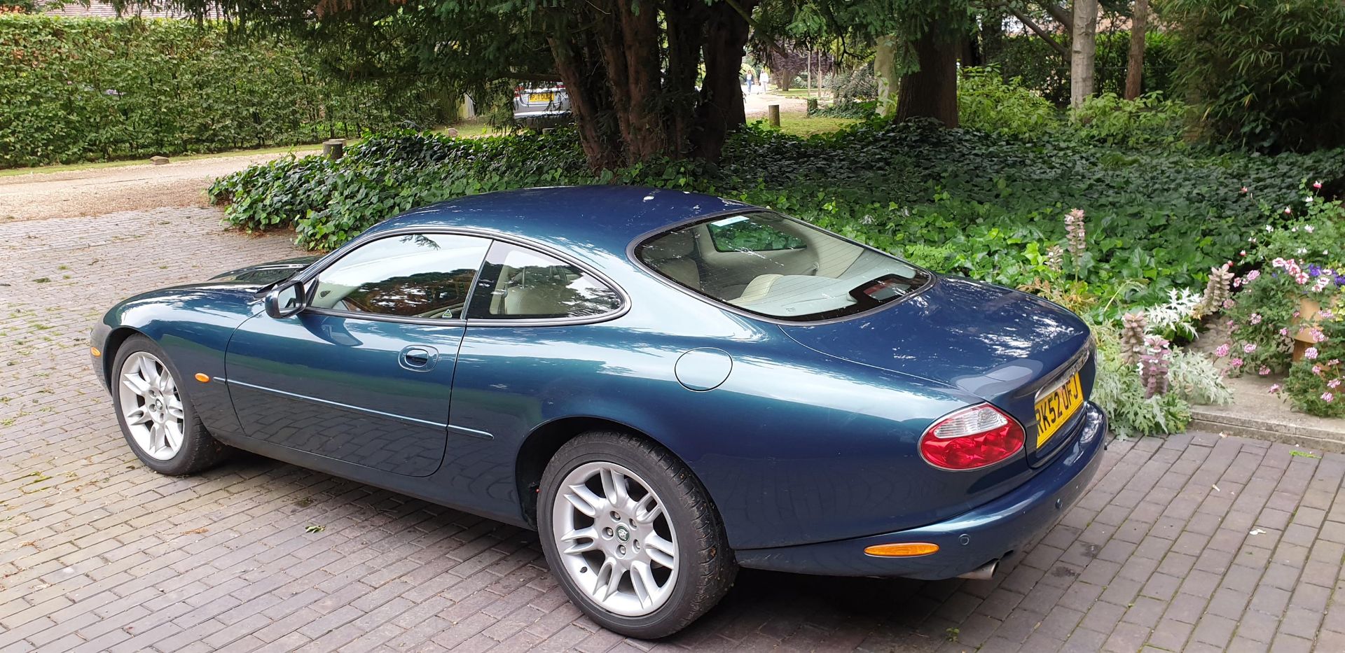 2002 Jaguar XK8 Coupé - Image 2 of 4